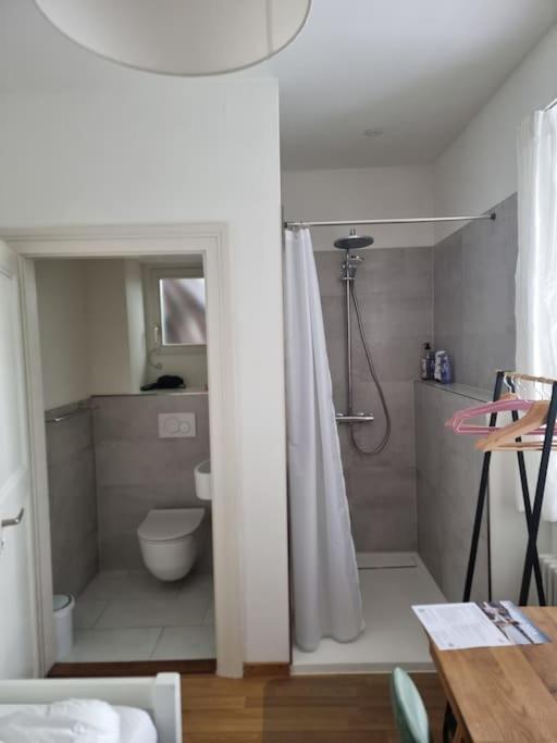 New Tiny 2 Near Uni & Hospital Apartment